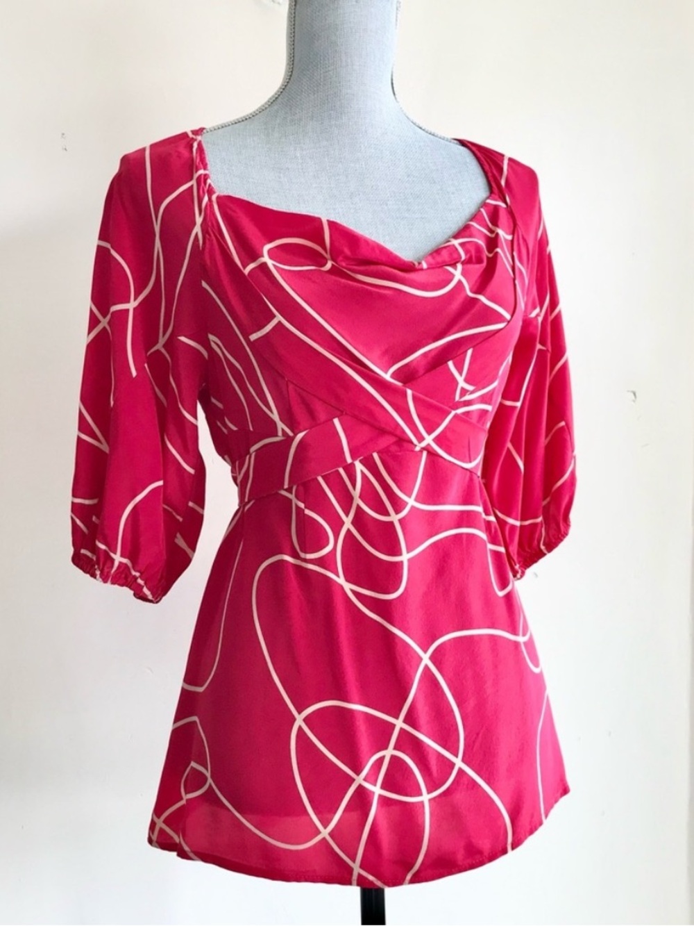 Twelfth Street Cynthia Vincent Vintage 100% Silk Babydoll Blouse Fuchsia Pink S